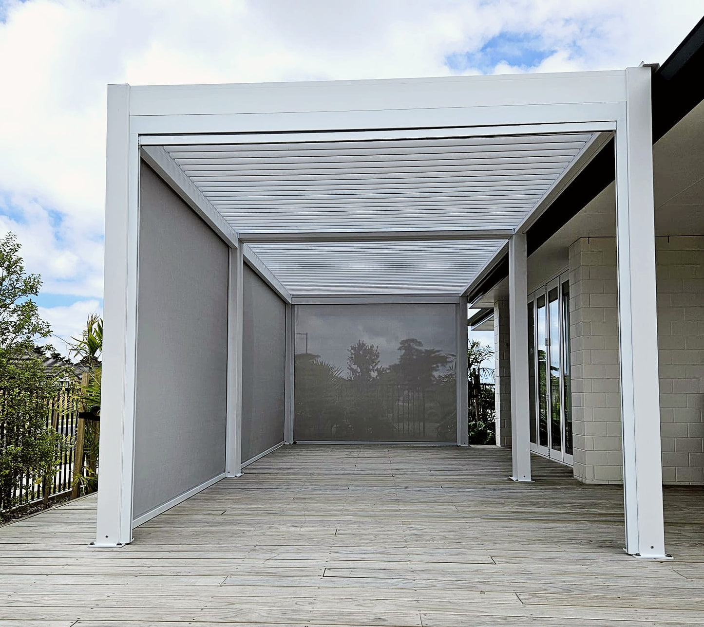 Outdoor Motorised blinds