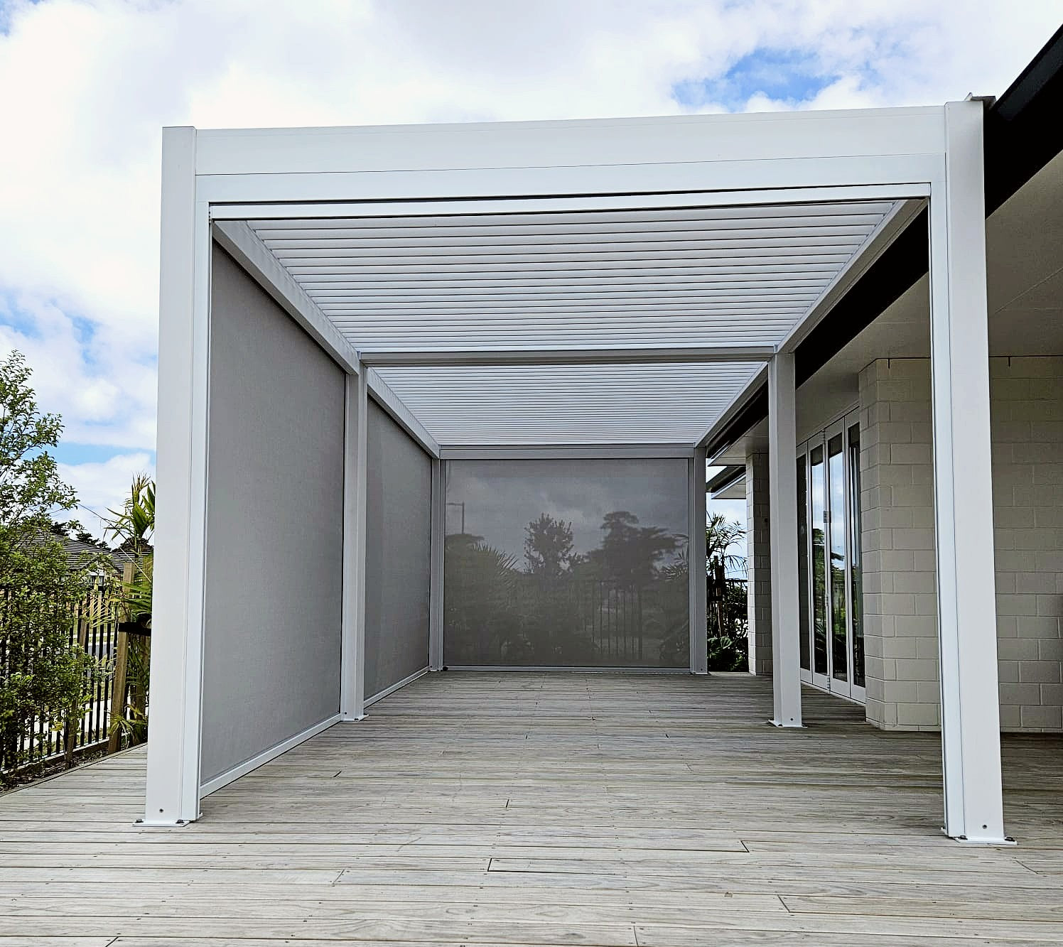 Outdoor Motorised blinds