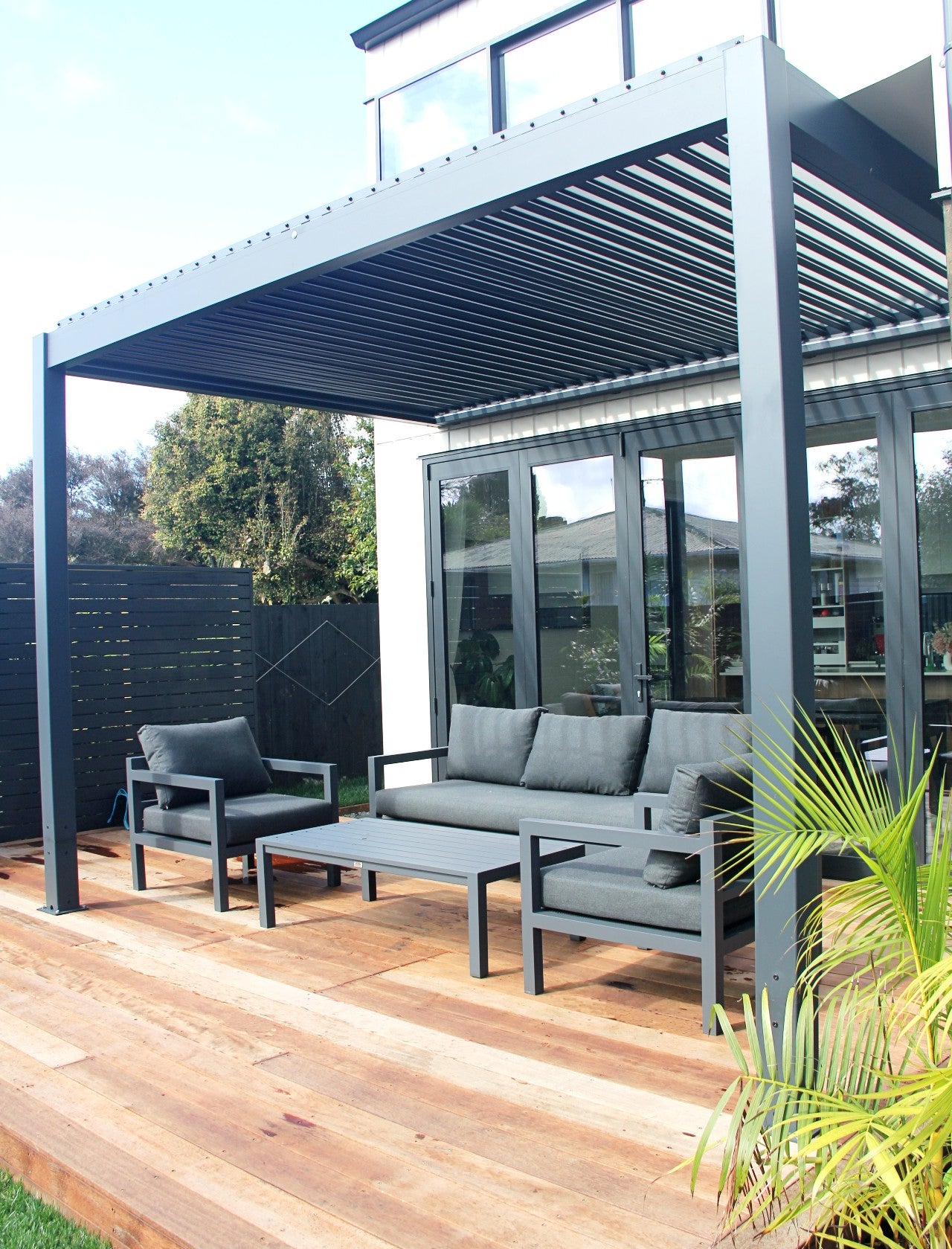 Wall-Mount Villa Pergola Kitset