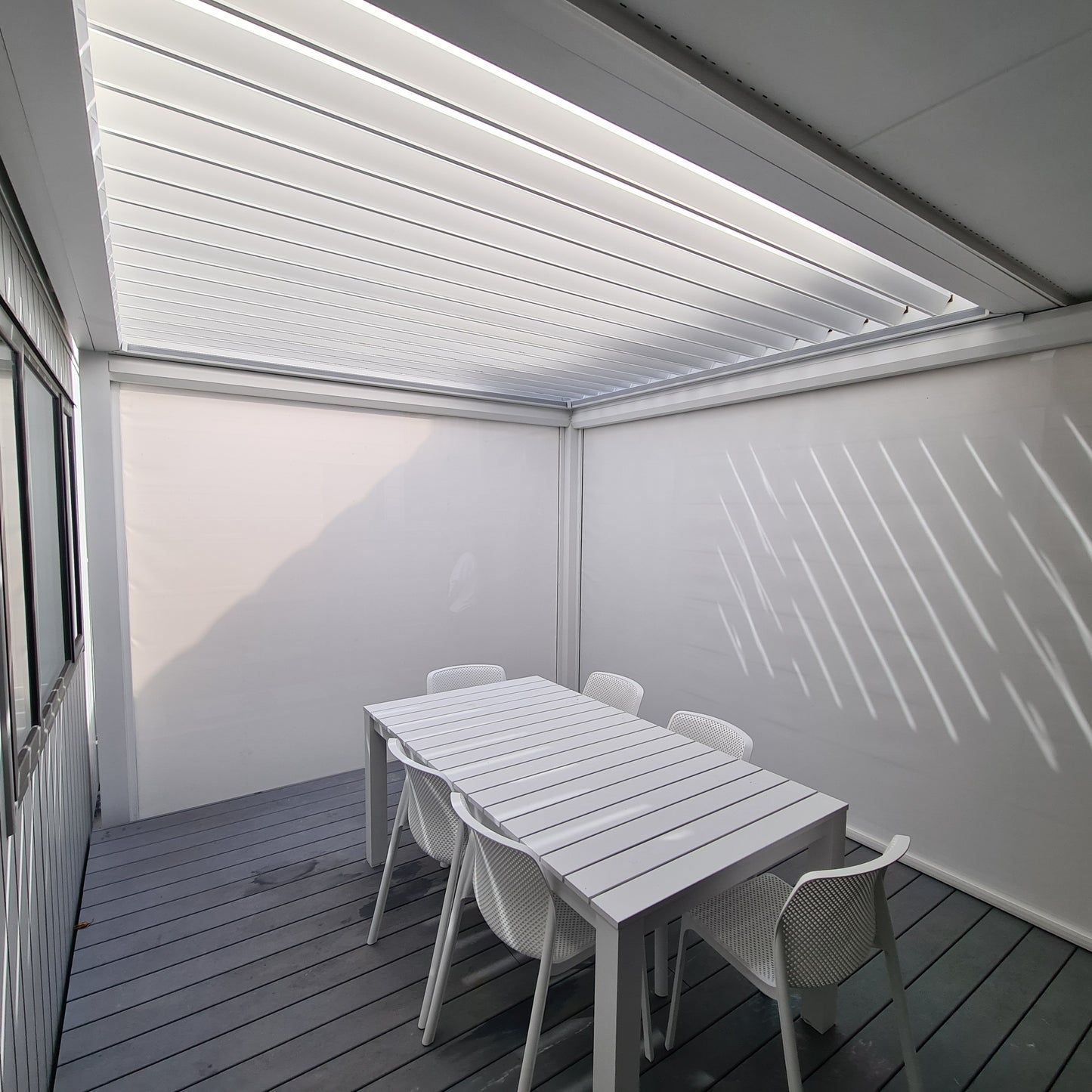 Custom Motorised louvered roof pergola