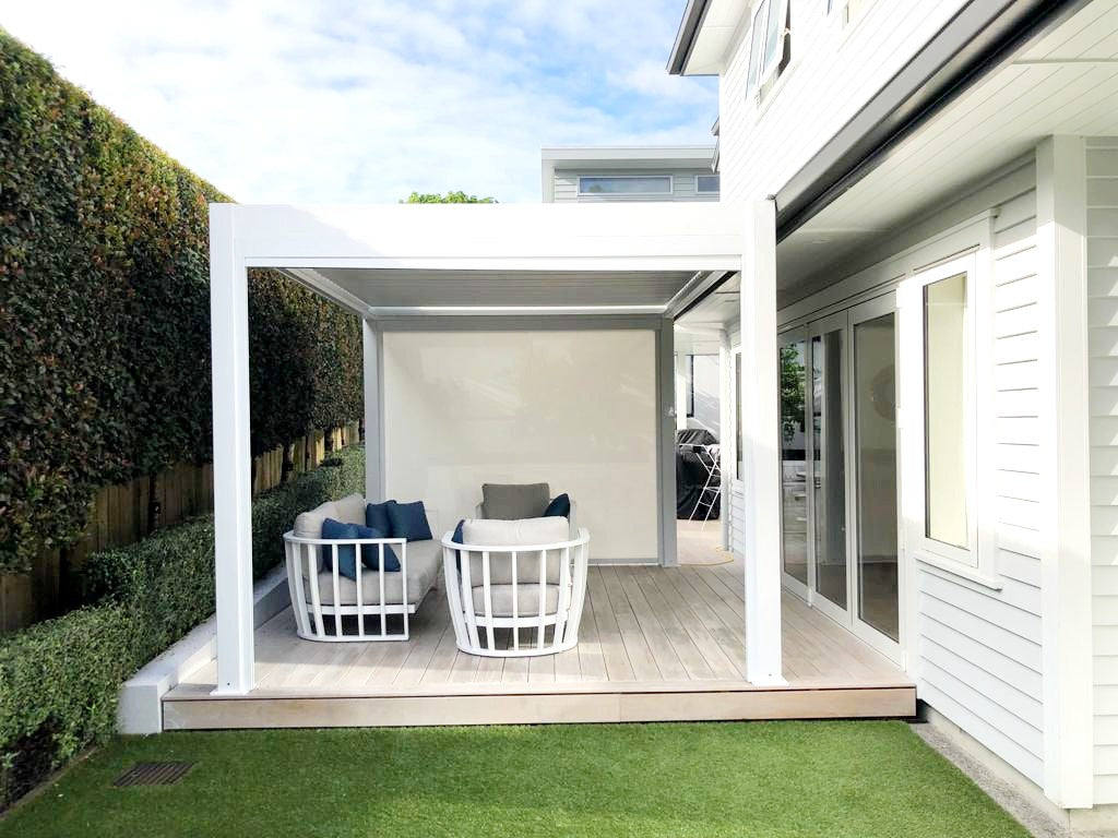 Motorised Louvre Roof Pergola