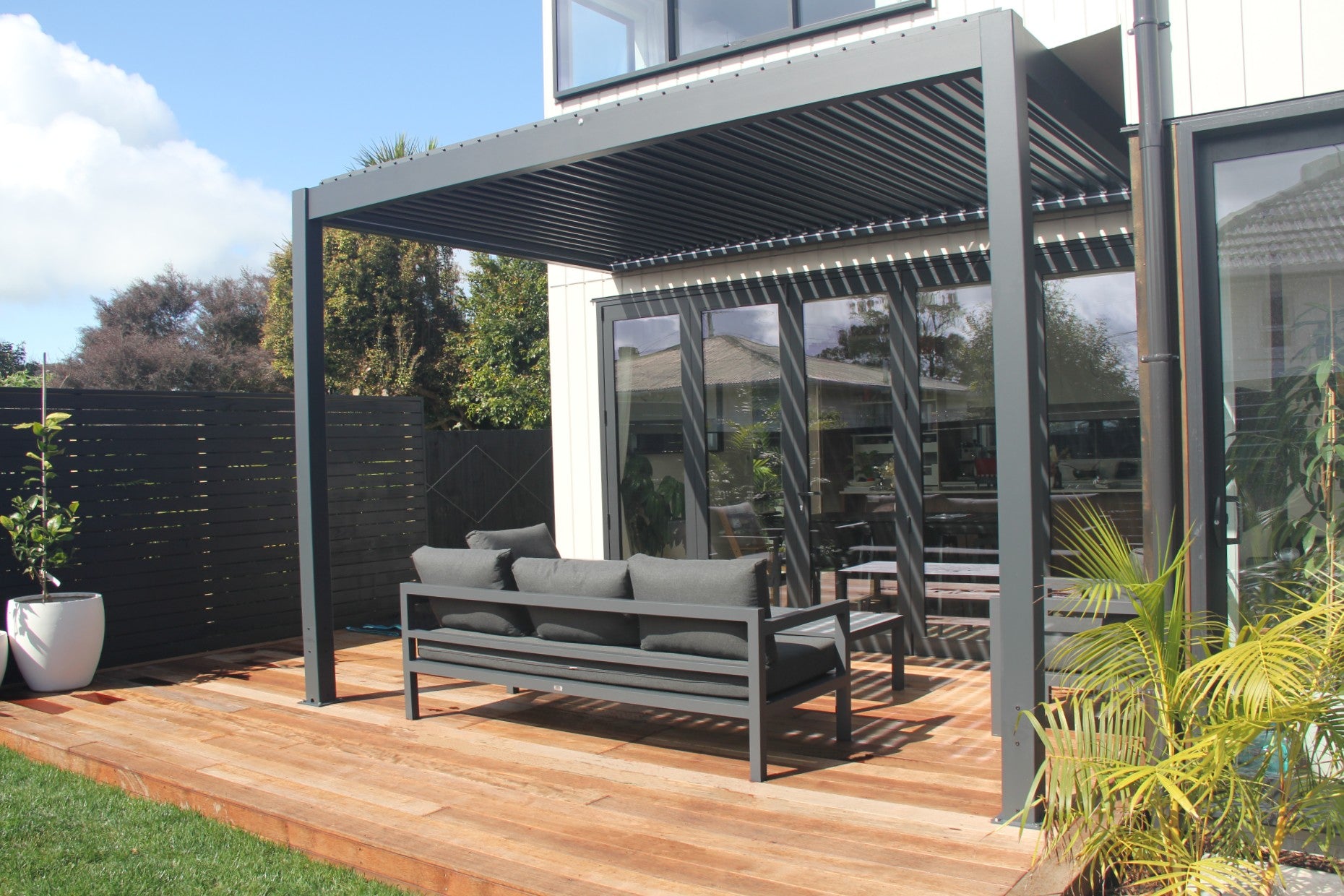 pergola auckland, louvered pergola